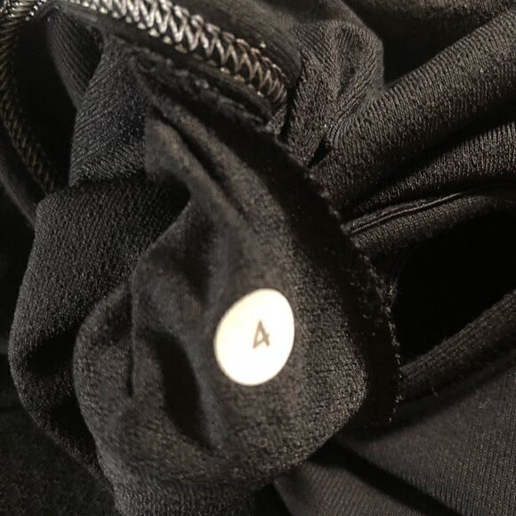 Lululemon No Limits overlay sports bra top - Picture 5 of 5